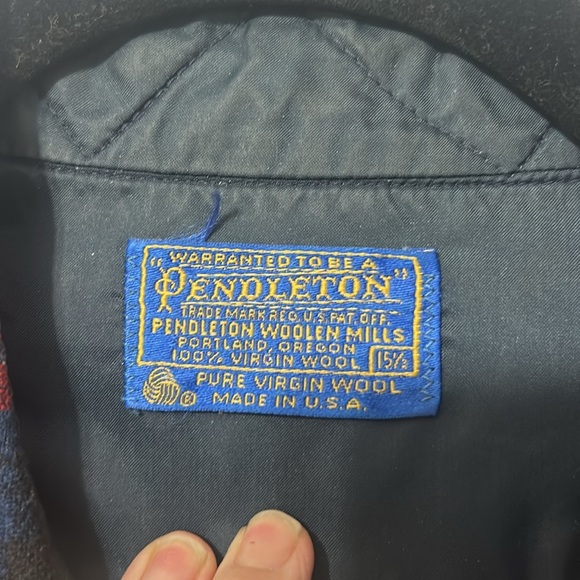 Vintage Pendleton Red 100% Wool Flannel Button Down Shirt 15.5 - Picture 2 of 4